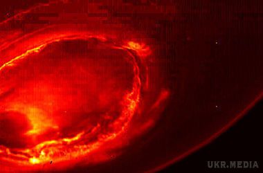 Космічний зонд NASA передав на Землю унікальні знімки Юпітера. Космічний апарат Juno (" Юнона ") передав на Землю унікальні фотографії Юпітера. 
