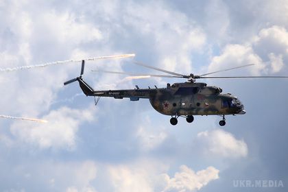 Мі-8 з російськими військовими здійснив жорстку посадку на Сахаліні і згорів. Вертоліт Мі-8 з російськими військовими на борту згорів в результаті жорсткої посадки на аеродромі в Долинському районі острова Сахаліну, 