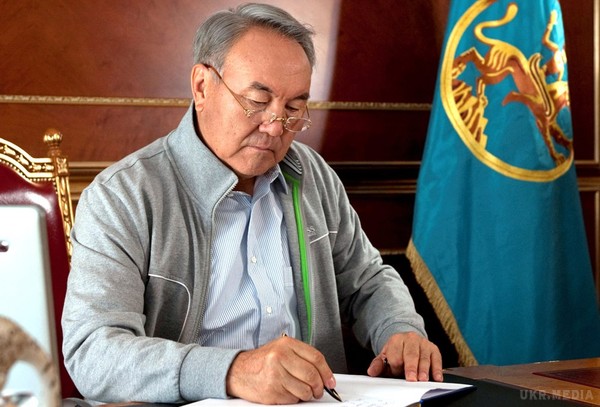 Прощай чоловіча гідність. Назарбаєв підписав закон про примусову кастрацію педофілів. Президент Казахстану одним розчерком пера дозволив позбавляти педофілів найдорожчого.