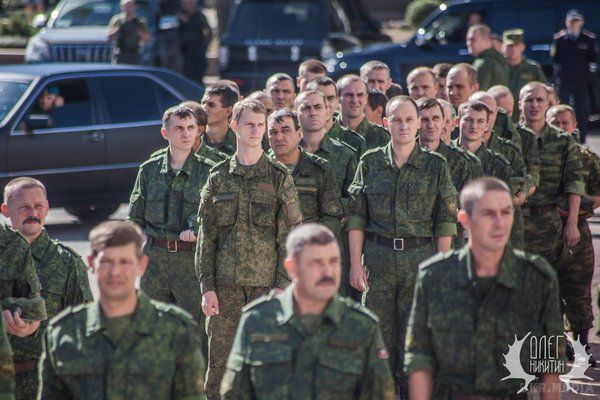 У Донецьку помпезно поховали командира бандформування «Кальміус» (ФОТО). В окупованому Донецьку у суботу, 10 вересня, пройшли похорони одного з «польових командирів» самопроголошеної «ДНР», керівника бандформування «Кальміус» Олександра Немогая з позивним «Алекс».