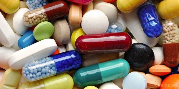 АМКУ оштрафував п'ять фармкомпаній за змову. Антимонопольний комітет України (АМКУ) оштрафував на 1,65 млн грн п'ять фармацевтичних компаній за змову при участі в державних тендерах.