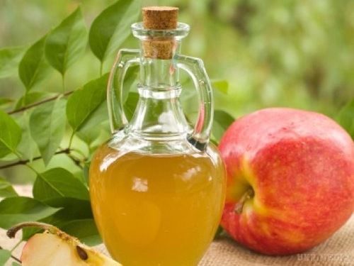 Унікальні властивості яблучного оцту. Це засіб відмінно допомагає в багатьох випадках.
