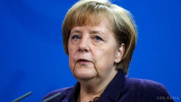 Вибори в Німеччині: Меркель втратила більшість у парламенті Берліна. У столиці Німеччини відбулися вибори в регіональний парламент, коаліція соціал-демократів і християнських демократів Меркель втрачає більшість.