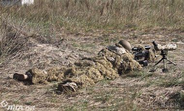 АТО: загинув один український військовий, шестеро поранені. Бойовики проявляли найбільшу активність на луганському напрямку, де випустили по силам АТО 50 мін і стріляли з зенітної установки.