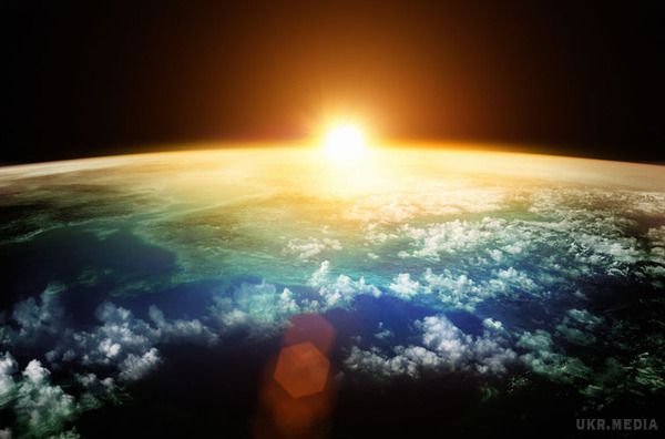 Атмосфера Землі повільно втрачає кисень - фахівці. Вчені проаналізували бульбашки повітря, які були замкнені у кризі сотні тисяч років, і прийшли до висновку, що концентрація кисню в атмосфері Землі повільно знижується