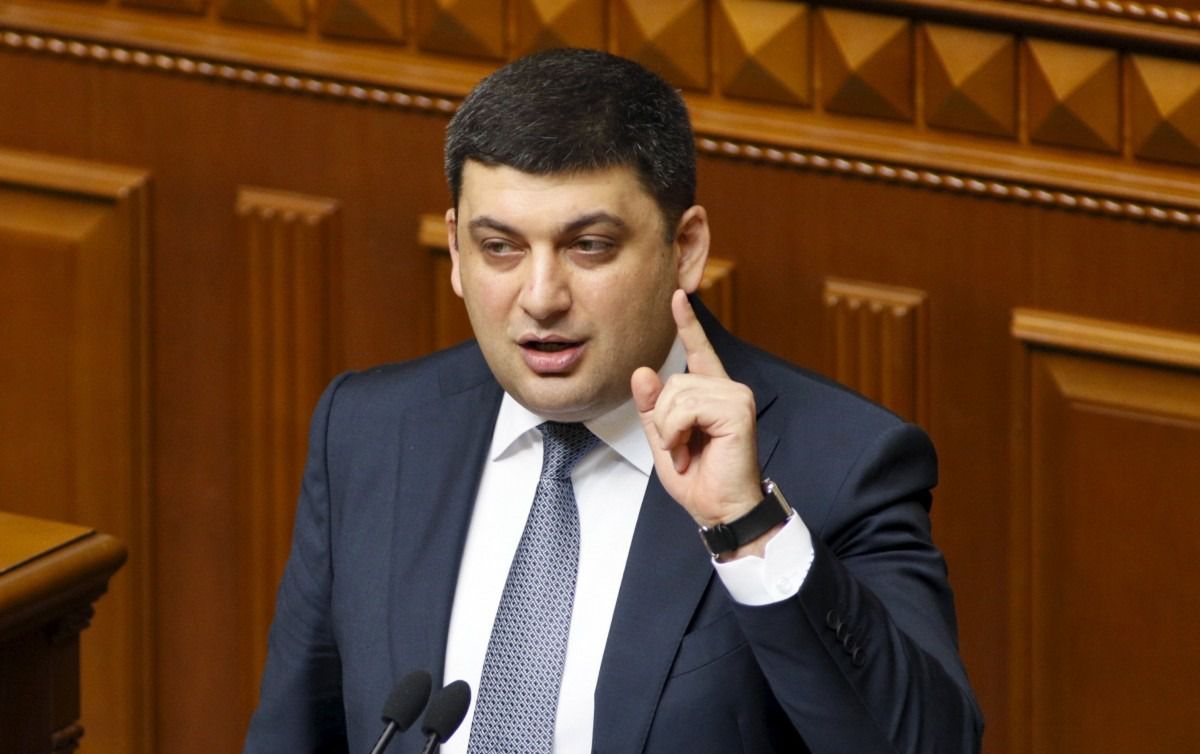  Прем'єр-міністр України сказав, за що звільнили чимало високопосадовців. Високопосадовці не повинні тиснути на розвиток бізнес-клімату в Україні