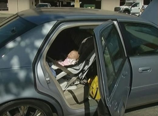Немовля, замкнене в машині, не дихало. Але коли люди розбили вікно, вони виявили страшну правду. В той день Кароллин Сайфферт (Carolynne Seiffert) зі штату Нью-Гемпшир, США, відправилася за покупками. Вона припаркувалася біля супермаркету і зайшла всередину.