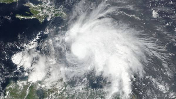 На Кариби насувається ураган "Метью"(фото). Ураган сягнув найвищої п'ятої категорії.