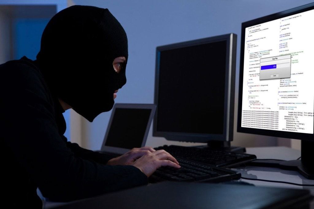 На сайт Єдиного державного реєстру юридичних осіб хакери  здійснюють комп'ютерну DDоS-атаку. На сайті Єдиного держреєстру юросіб атакували хакери