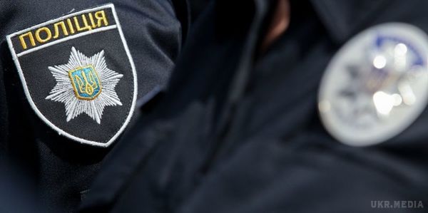 У Львівській області затримали підлітків, які  викрали автомобіль. На Львівщині правоохоронці застосували зброю для зупинки автомобіля, яким незаконно заволоділи двоє неповнолітніх.