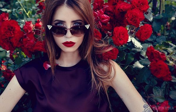 Надя Дорофєєва здивувала своїм вбранням (фото). Надя Дорофєєва не перестає радувати шанувальників. 