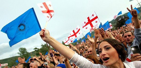 "Грузинська мрія" Іванішвілі перемагає на виборах у Грузії - 99% бюлетенів. Правляча партія "Грузинська мрія - Демократична Грузія" набирає 48,61% голосів виборців на парламентських виборах за підсумками підрахунку 99,41% голосів виборців.
