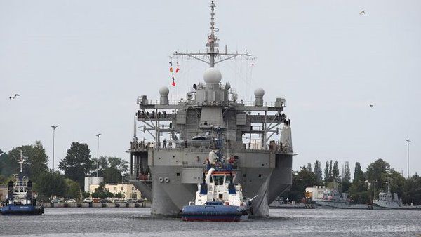  Флагман 6-го флоту ВМС США увійшов до акваторії Чорного моря. Командування 6-го флоту не повідомляє чому командно-штабний корабель Mount Whitney 10 жовтня увійшов у Чорне море.
