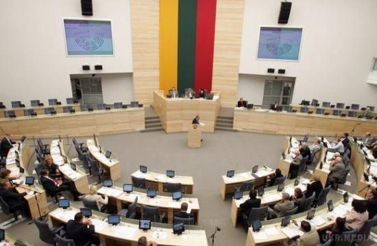 На виборах до сейму Литви лідирують консерватори. Другий тур виборів відбудеться 23 жовтня.