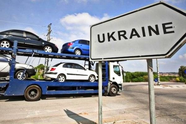 Кабмін змінив порядок реєстрації авто. Кабінет міністрів України змінив порядок державної реєстрації та зняття з обліку авто.