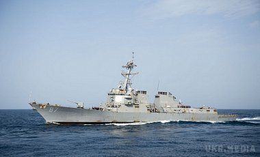США вперше з початку війни в Ємені вдарили ракетами по хуситам. Запуск ракет з есмінця USS Mason по РЛС повстанців був санкціонований Вашингтоном після того, як хусити тричі атакували американський корабель.