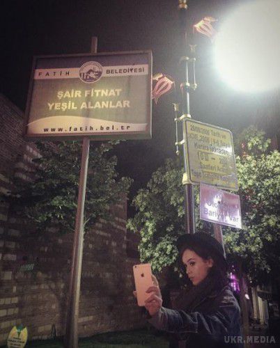 Відома співачка Марія Яремчук поділилася фото з подорожі до Стамбулу. Яремчук показала, як відпочиває в турецькому місті Стамбулі.