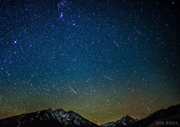 У ніч на 22 жовтня землян чекає чергове захоплююче небесне явище - метеорний потік Оріоніди,. Космічне агентство США NASA буде вести пряму трансляцію метеорного потоку.