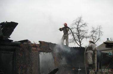 Під Харковом вибух знищив будинок. У Балаклійському районі Харківської області через необережність практично дотла згорів приватний будинок.