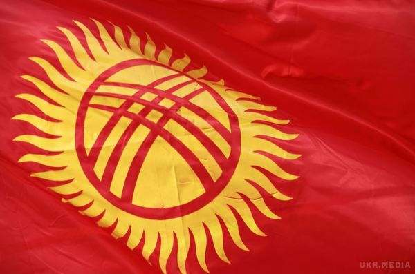 Президент Киргизстану відправив уряд країни у відставку. Розпуск уряду республіки пов'язаний з розпадом парламентської коаліції.