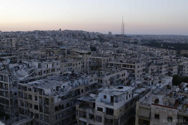 В Алеппо йде бій, який вирішить долю міста - Сирійські повстанці почали штурм. Смертельна загроза нависла над 275 тисячами осіб, які зараз перебувають в Алеппо.