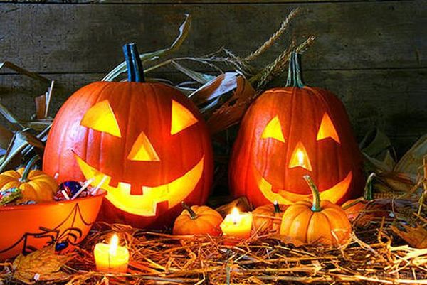 Хеллоуїн: історія появи свята, легенди. Щорічно з 31 жовтня на 1 листопада у багатьох країнах відзначають Хелловін - ніч перед Днем усіх святих.