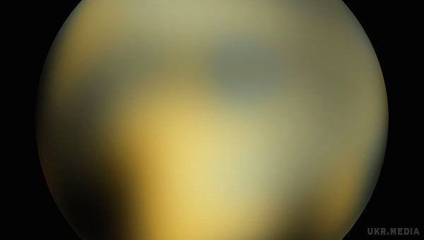 Зонд НАСА New Horizons передав останній "привіт" від Плутона. У НАСА повідомили, що фахівцям належить виконати величезну роботу, щоб зрозуміти понад 400 об'єктів, отриманих за підсумками спостереження, які були доставлені на Землю.