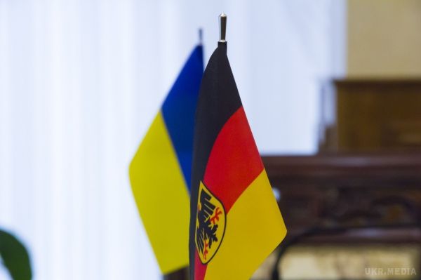 72 млн євро допомоги для розвитку економіки Німеччина виділить Україні. Гроші спрямують також на підтримку регіонів та енергоефективність.