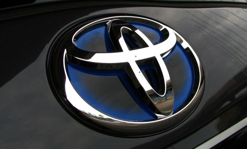 Toyota виплатить понад три мільярди компенсації за корозію. Компанія компенсує автовласникам у США недоліки у своїх авто.