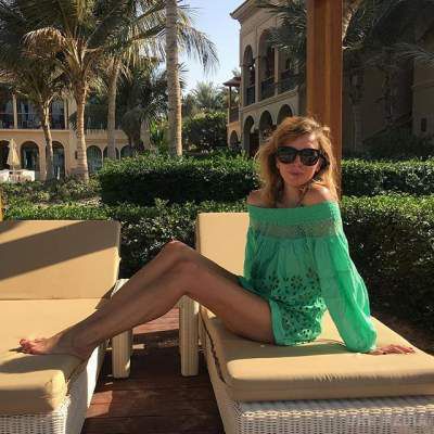 Колишня дружина Бондарчука  поділилася знімком, на якому показала ідеальну фігуру в 47 років.  Поки відомий режисер Федір Бондарчук готується до весілля з актрисою Пауліною Андрєєвої, його колишня дружина продовжує розквітати