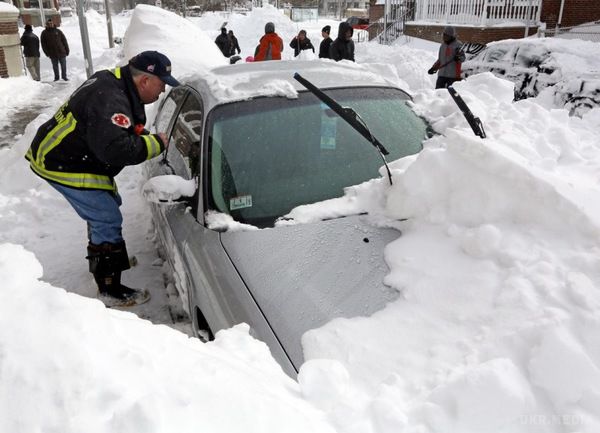 Мама і двоє дітей померли в машині, поки батько чистив сніг... Про цю небезпеку повинен знати кожен!
