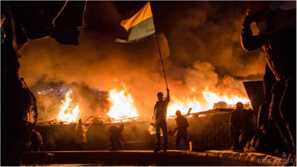 "Шатун" прийшов: в Україні стартують масові акції протесту. Противники нинішньої влади стверджують, що план "Шатун" був фейком, щоб дати формальний привід для "закручування гайок" в країні.
