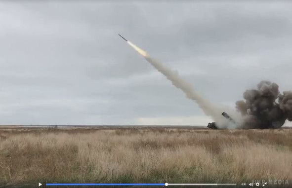 Україна випробувала ракетний комплекс, що нагадує РСЗВ «Вільха». Ракетний комплекс на відеозаписі нагадує РСЗВ «Вільха», який зараз розробляється і повинен бути представлений в кінці 2016-початку 2017 року. 