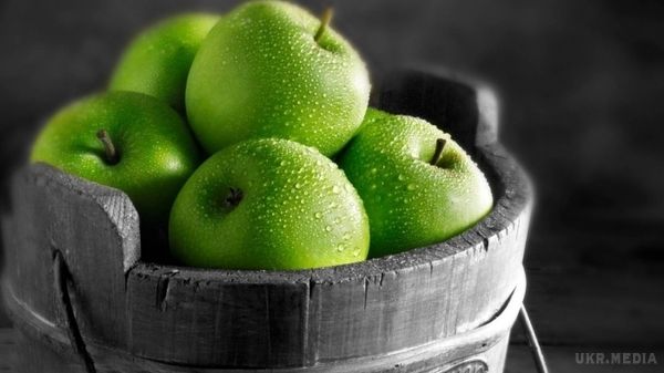 Ці продукти можна їсти на ніч, не побоюючись погладшати.  Так само під час сну досить активно діляться клітини шкіри, волосся і нігтів. 