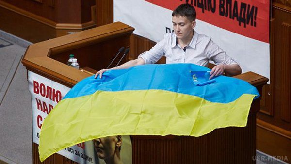 Нардеп Савченко стверджує, що ситуацію на Донбасі розхитує українська влада. Київська влада розхитує війну на Донбасі для того, щоб завадити опозиції влаштувати новий майдан у столиці.