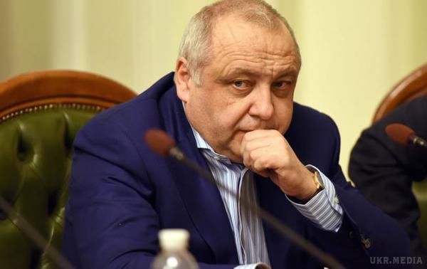 Нардеп "Самопомочі" написав заяву до НАБУ на лідера БПП у Верховній Раді. Нардеп і голова антикорупційного комітету Єгор Соболєв повідомив, що написав заяву в Національне антикорупційне бюро з проханням перевірити можливе незаконне збагачення голови фракції БПП