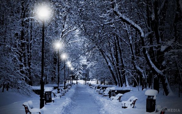 В Україну йде похолодання і сніг. У східних областях буде найхолодніше: 2-4 тепла вдень, а вночі заморозки до 7 градусів морозу.