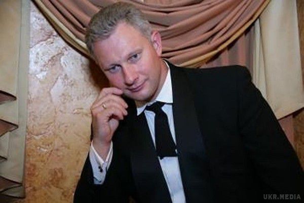 У Москві заарештували колишнього ведучого програми «Суд іде». Володимир Різник, який відомий телеглядачам як колишній ведучий проекту «Суд іде», заарештований у Москві. Він звинувачується в шахрайстві.