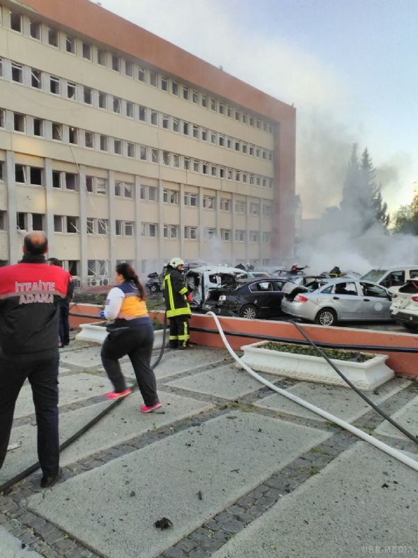 Вибух в Туреччині: Жахливі фото. Потужний вибух прогримів в турецькому місті Адана.
