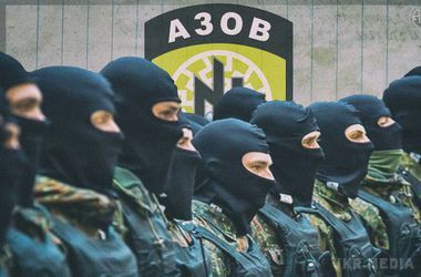  Хапають з вулиць цивільних, видаючи їх за бійців - прес-центр "Азов". У полку "Азов" спростували заяву бойовиків "ДНР" про  нібито затримання представника полку -  командира відділення розвідувального батальйону. 