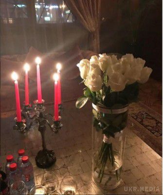 Сергій Лазарєв здивував Ані Лорак романтикою зі свічками на гастролях (фото). В Instagram української співачки Ані Лорак з'явилася досить романтична фотографія, зроблена артисткою в гримерці в місті Астана. 