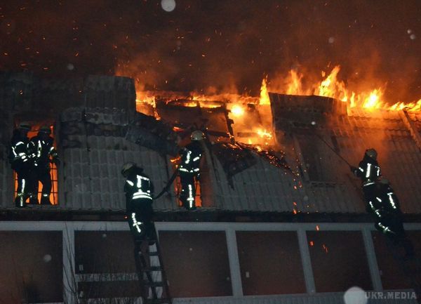 Масштабна пожежа в Одесі: вогонь знищив квартири в новобудові (фото). В Одесі горіла багатоквартирна новобудова.