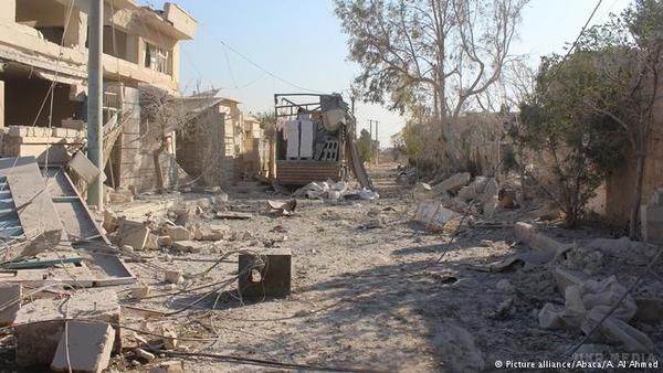  Армія Асада штурмує Алеппо. Сирійська армія у неділю, 27 листопада, повідомила про перехід району Джабал Бадро у сирійському місті Алеппо під свій повний контроль