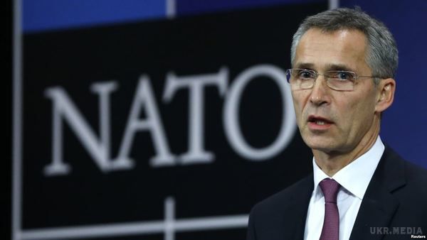 Генсек НАТО звернувся до Росії з пропозицією. Відносини НАТО з Москвою базуватимуться одночасно на силі та дипломатії