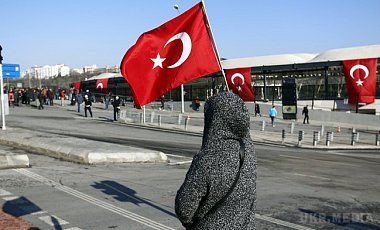 Теракти в Стамбулі: затримано понад 100 підозрюваних. Сьогодні поліція провела десятки обшуків в п'яти провінціях