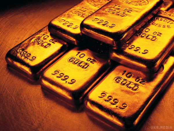 У Франції зловмисники пограбували фургон і викрали 70 кг золота з фургона. Поблизу французького міста Ліона зловмисники пограбували фургон, що перевозив засіб компанії і вкрали 70 кг золота на суму 2,5 мільйона євро.