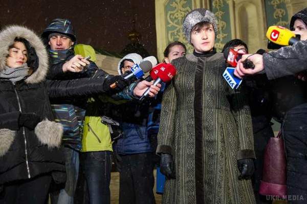  Несподіваний наряд Савченко розсмішив мережу (фото). Шапка Савченко насмішила користувачів Фейсбуку.