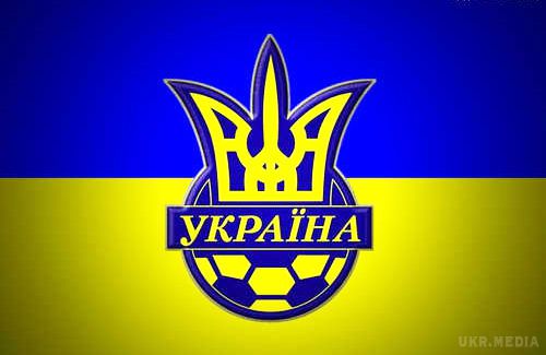 У ФФУ назвали команду року, в яку увійшли 10 гравців Динамо та Шахтаря. У рамках національної церемонії "Футбольні зірки України-2016" була представлена Команда року.