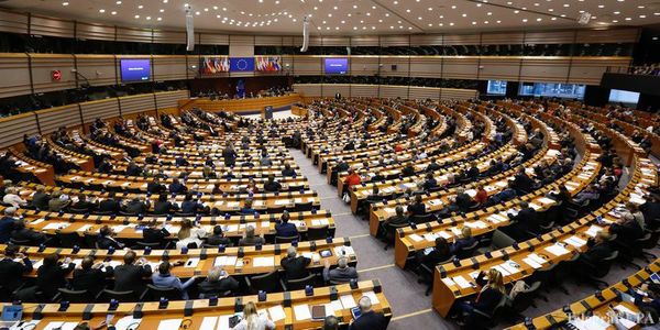  У Європарламенті конфлікт: На посаду президента претендує ЄНП. Конфлікт у Європарламенті провокує те, що ЄНП претендує на пост президента, який є квотою соціалістів.