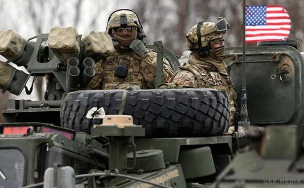  До кордонів РФ США перекидає новий контингент з 4 тис. солдат і 2 тис. одиниць техніки. Дональд Трамп не зможе змінити плани США з розміщення в Європі військових баз для захисту від російської агресії. 